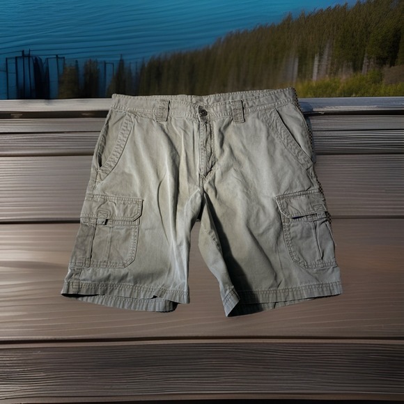 Columbia Other - Columbia Sportswear Shorts Mens 40 Gray Cargo Lightweight Hiking Outdoor Walking